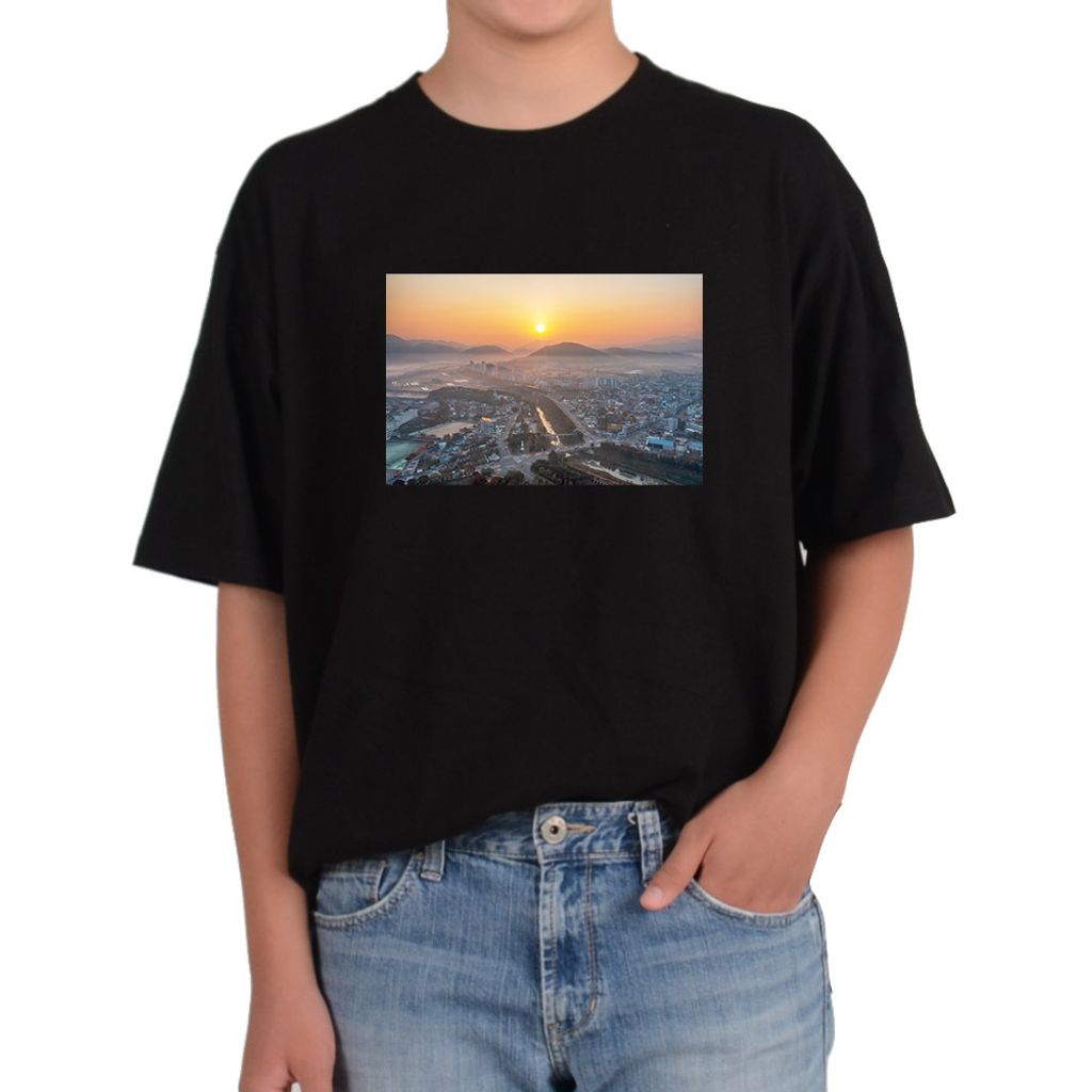 반팔 라운드티 일출 도시풍경 새벽종 울렸네 새아침 열림 다양한 색상 사이즈