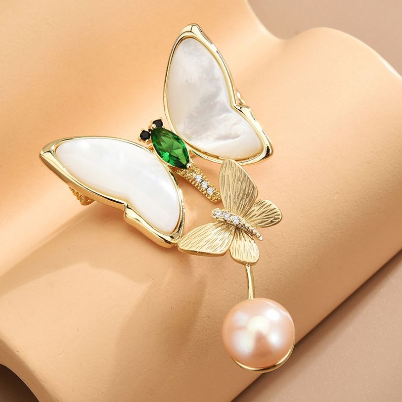 벨 에테르 펄 지르코니아 백자개 담수진주 그린 브로치
