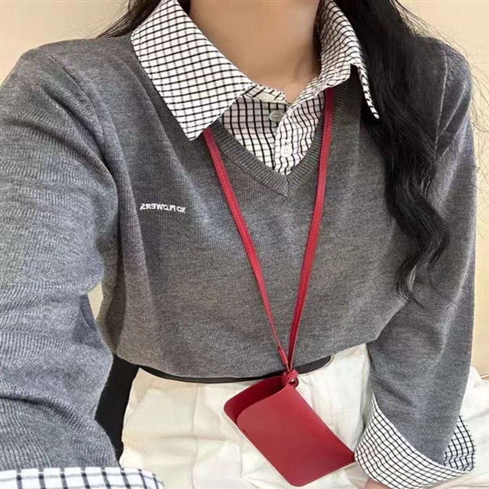 오피스룩 V넥 베이직 긴팔 니트