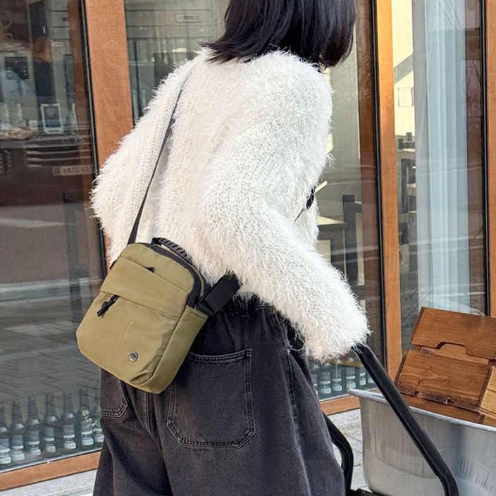 비알 2706 남녀 데일리 크로스백