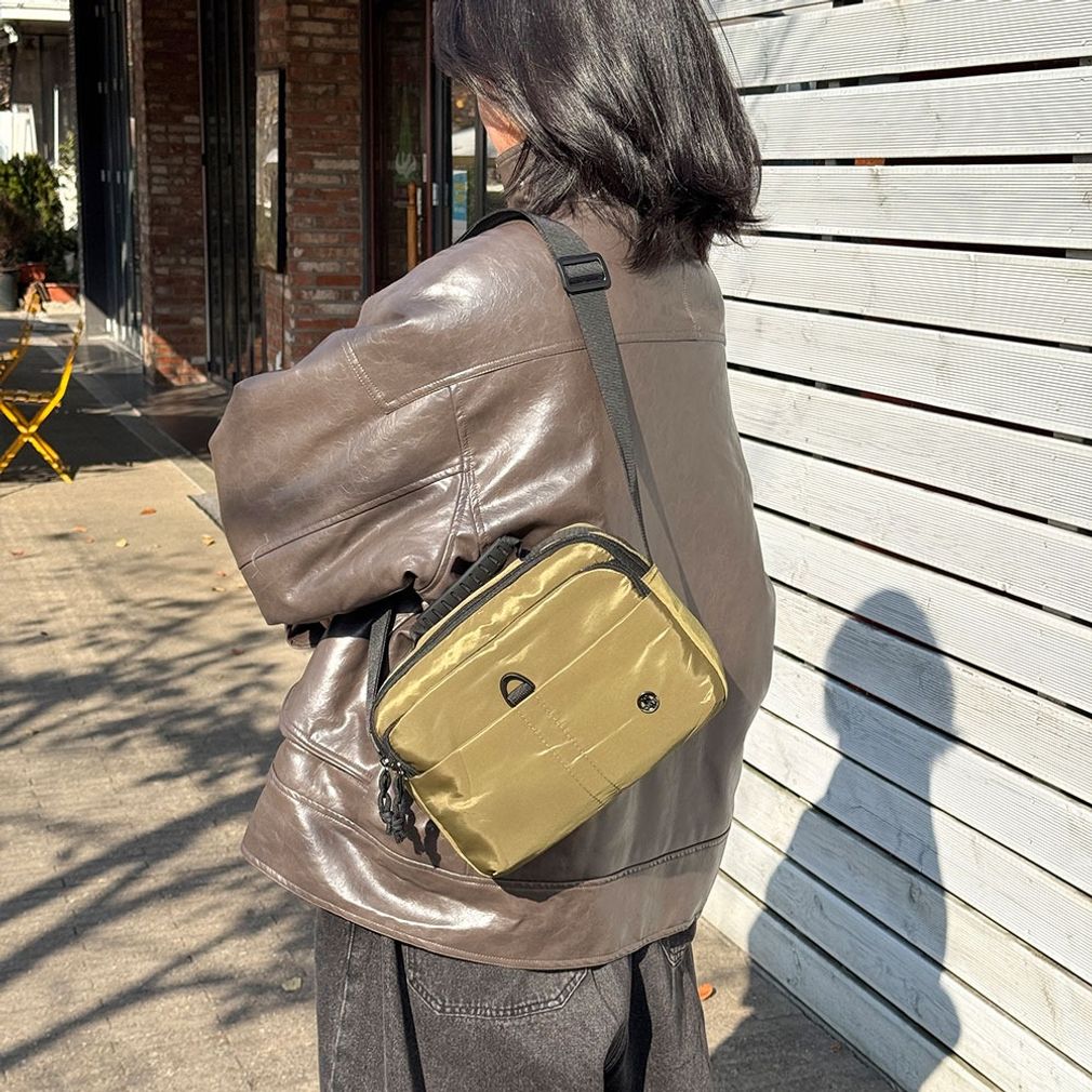 비알 2702 여성 데일리 크로스백