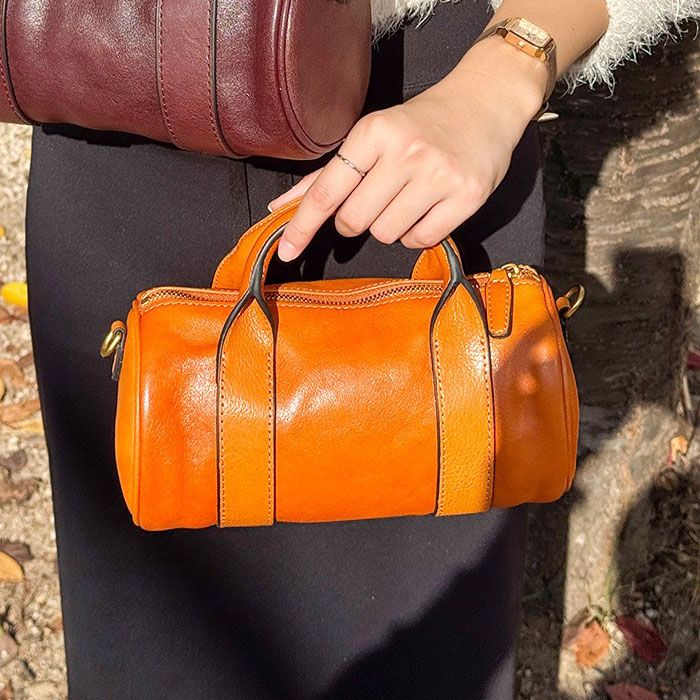 디케이 G8027 소가죽 원통형 여성 토트 크로스백