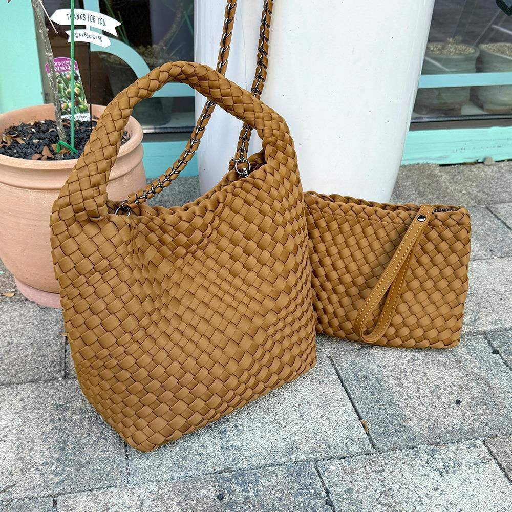 위빙짜임 여유롭고 부드러운 작은 토트백