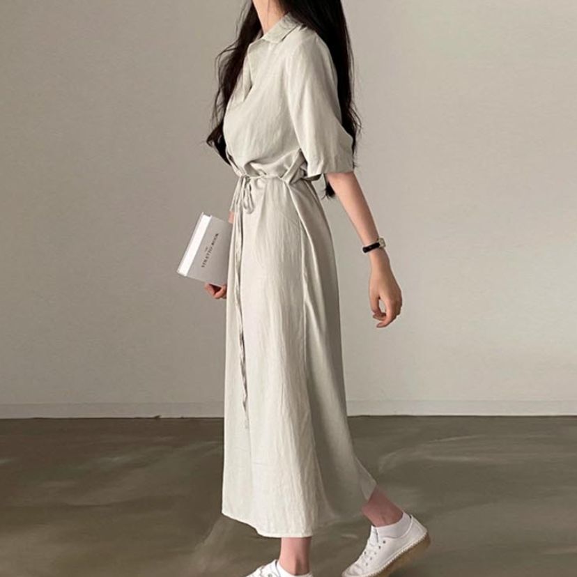 캐주얼 브이넥 페미닌한 무드와 세련된 실루엣의 여성 원피스