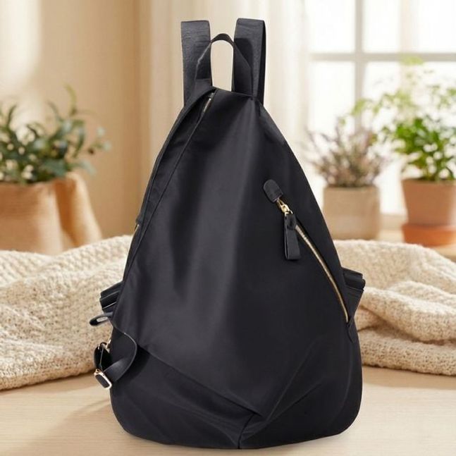 리부 옥스퍼드 트라이앵글 백팩 여성 가방 여행용 미니 여자 직장인 가벼운 여행 대학생