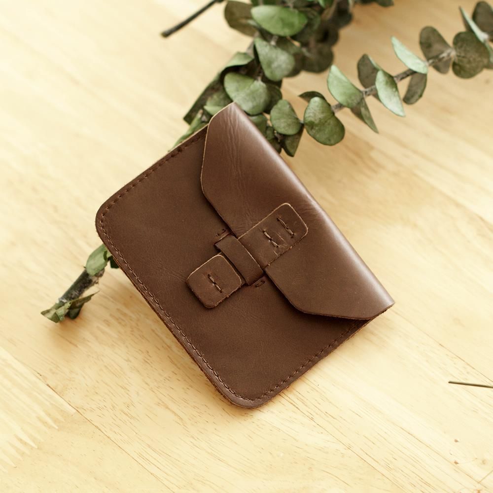 빈티지한 학생 직장인 카드지갑