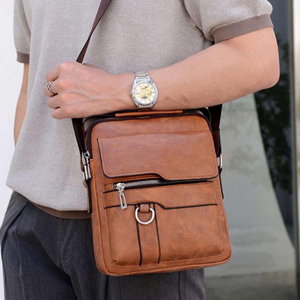 남성 회사 출근 비즈니스 크로스백