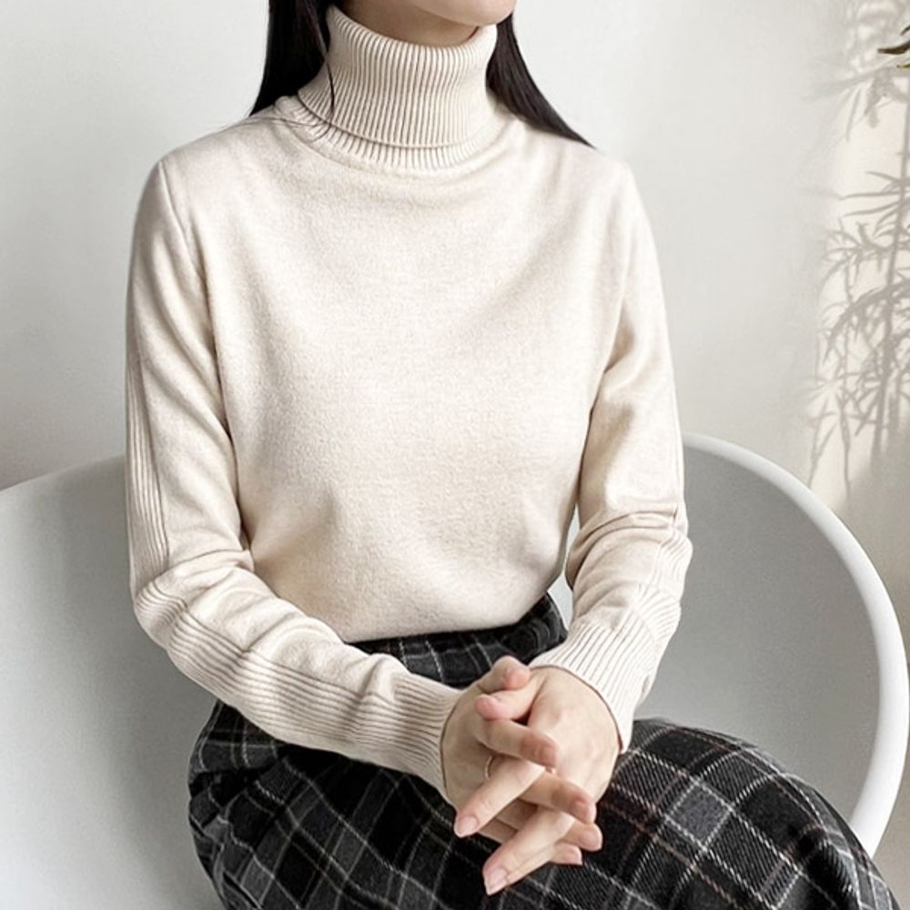 큐티 여성 니트티 부드러운 가을 겨울 여자 목폴라 니트 티셔츠 베이지