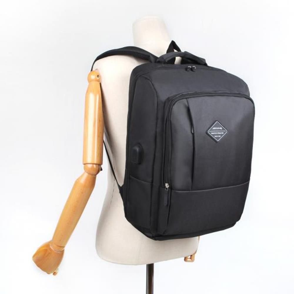 usb 노트북백팩 캐쥬얼백팩 튼튼한백팩