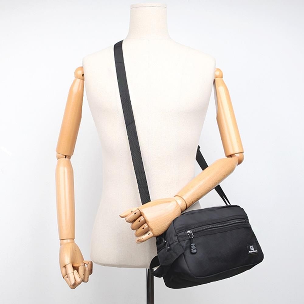 캐주얼 여행용크로스백 여권가방