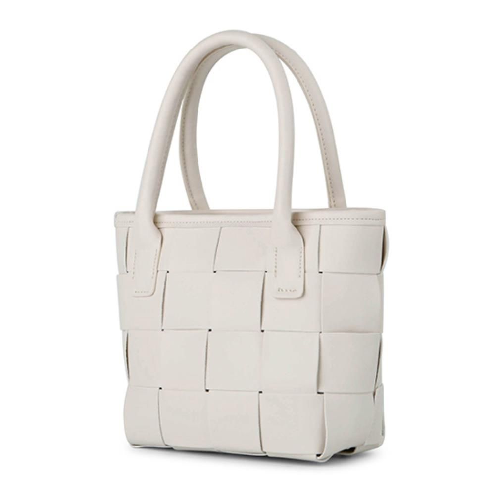 부드러운 격자꼬임 토트 크로스백