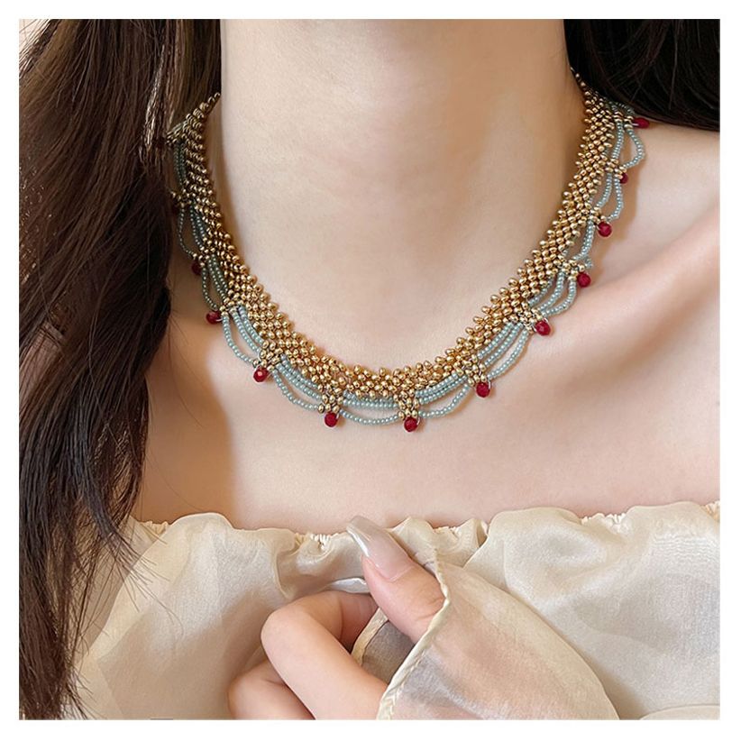 에스닉 비즈 목걸이