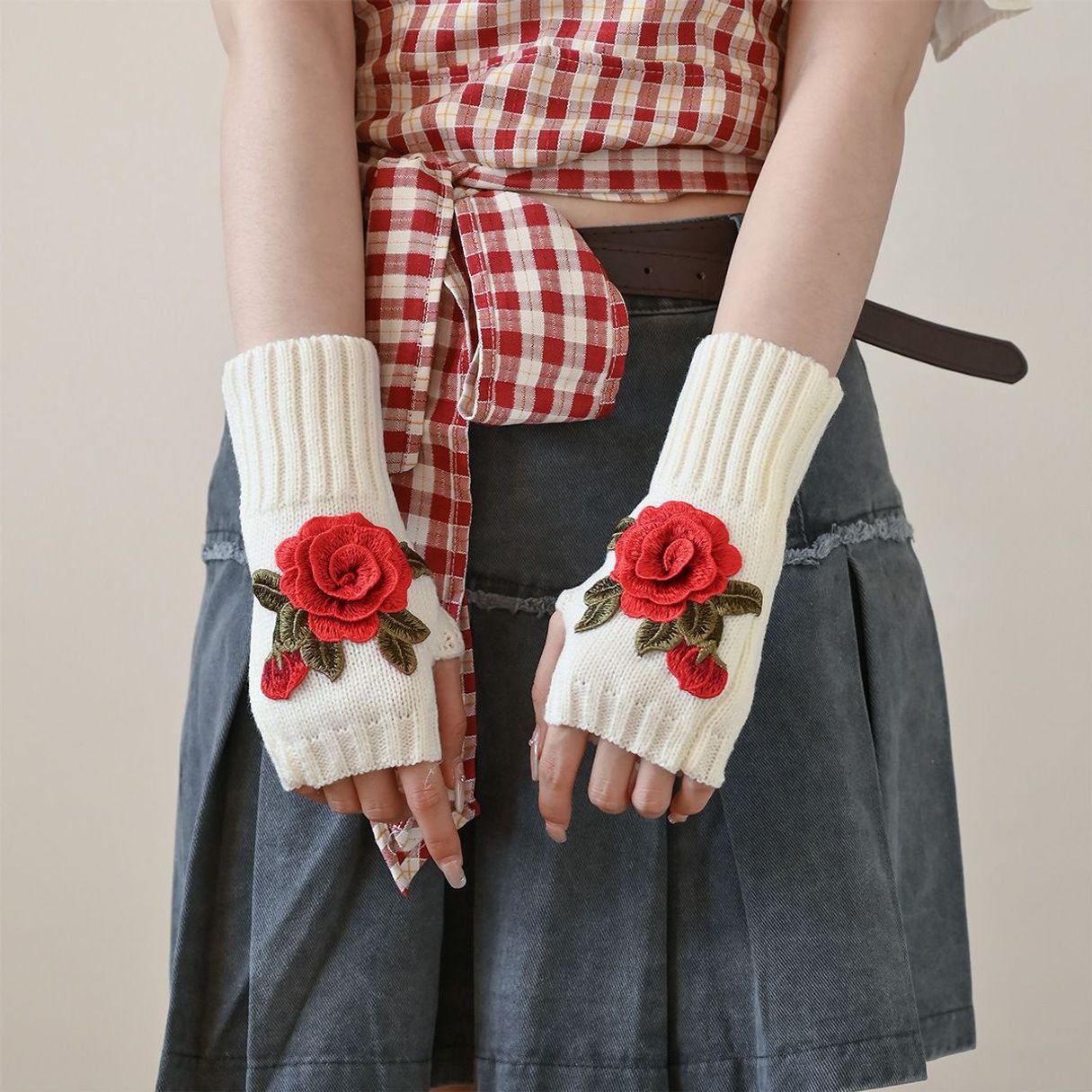 입체 장미 니트 워머 팔워머 장갑 반장갑 4컬러 중 택1