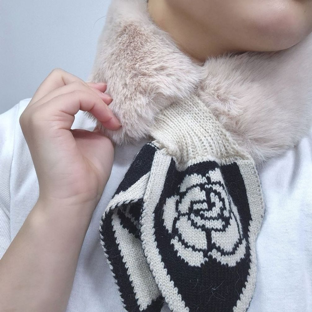 부드러운 털 니트 목돌이 여성 겨울 보온용품 넥워머 목도리