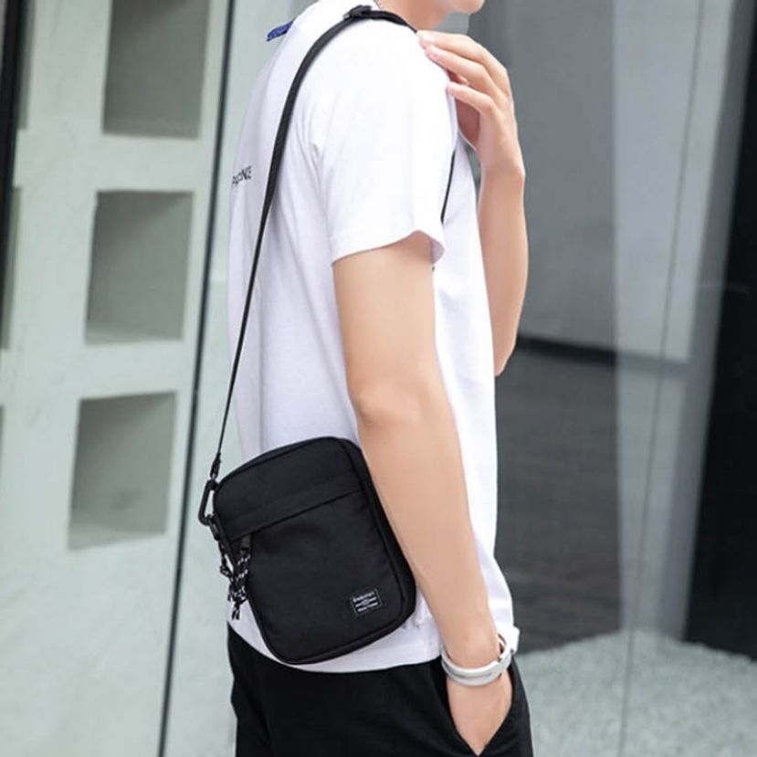 외출가방 미니 가볍게 들기 좋은 활용도 높은 크로스백