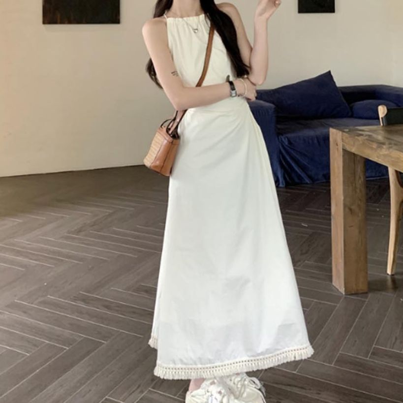 뒷트임 드레스 여성스러운 라인은 강조해 주는 롱 원피스