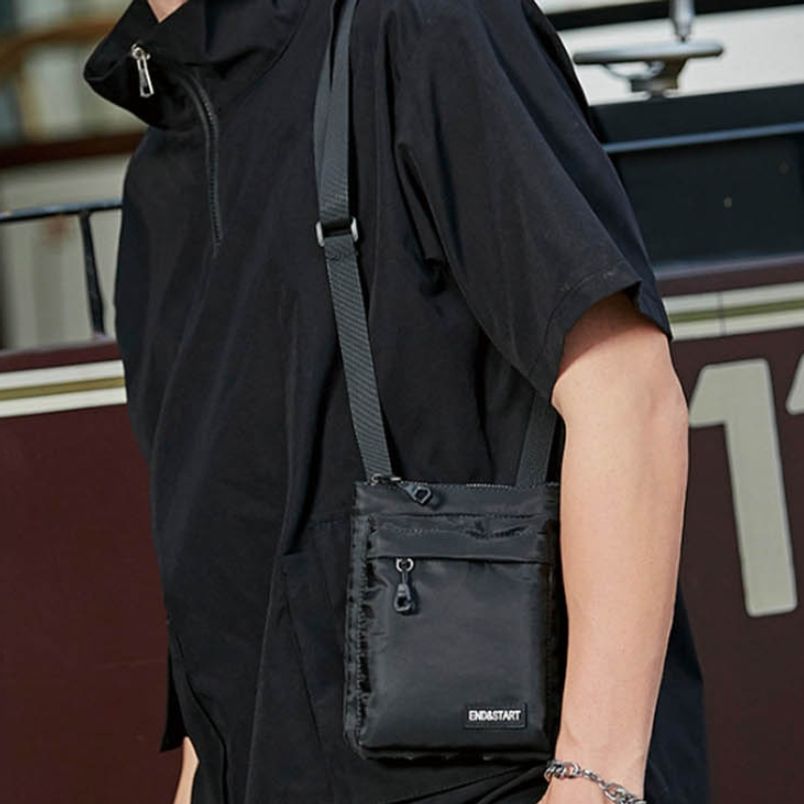 분리수납 외출가방 가벼운 무게로 여행시 활용도 높은 가방