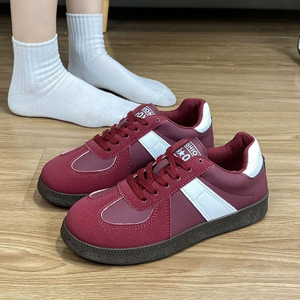 클래식 레트로 여성 2컬러 스니커즈