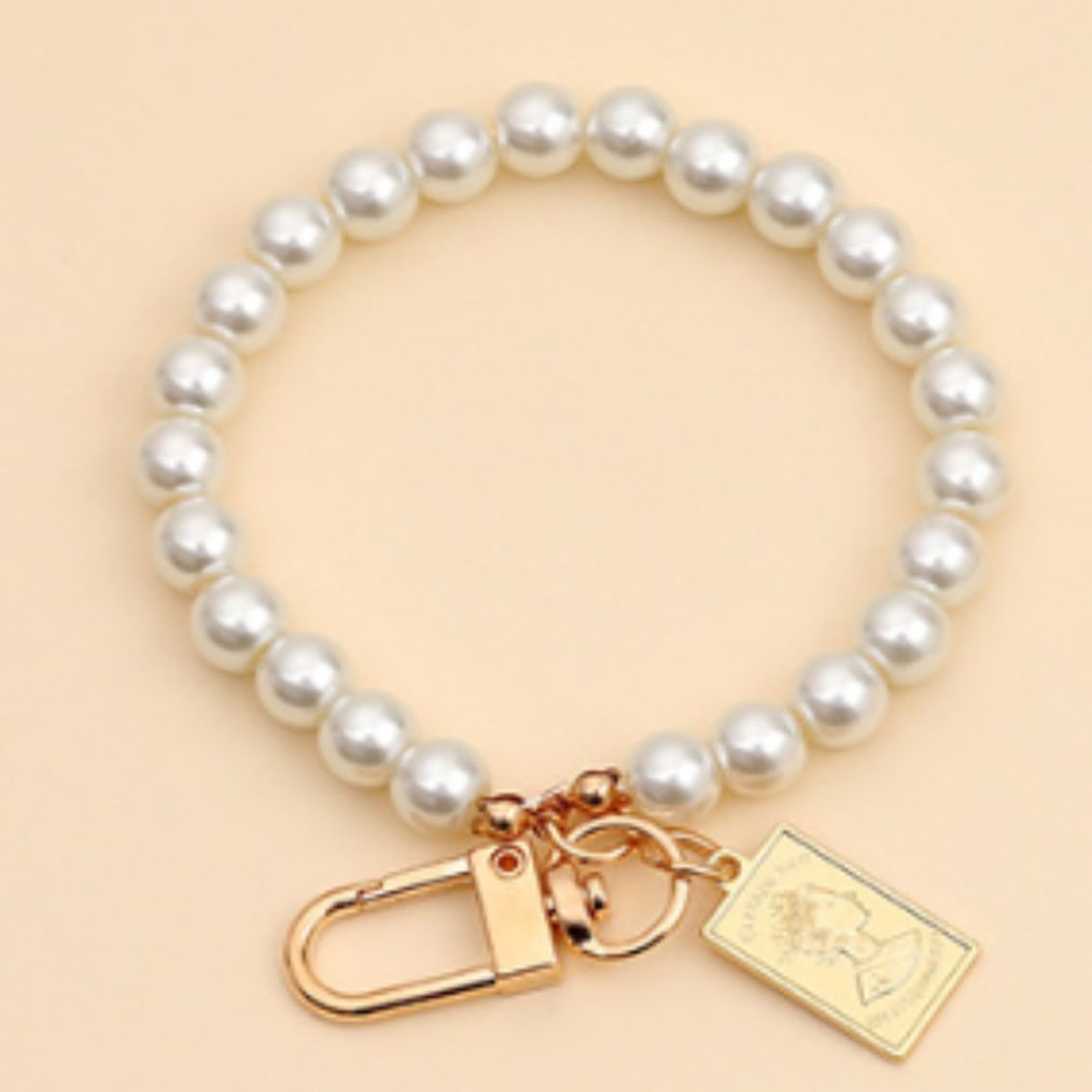 여자친구 선물 진주 퀸 버즈 키링 자동차 열쇠고리