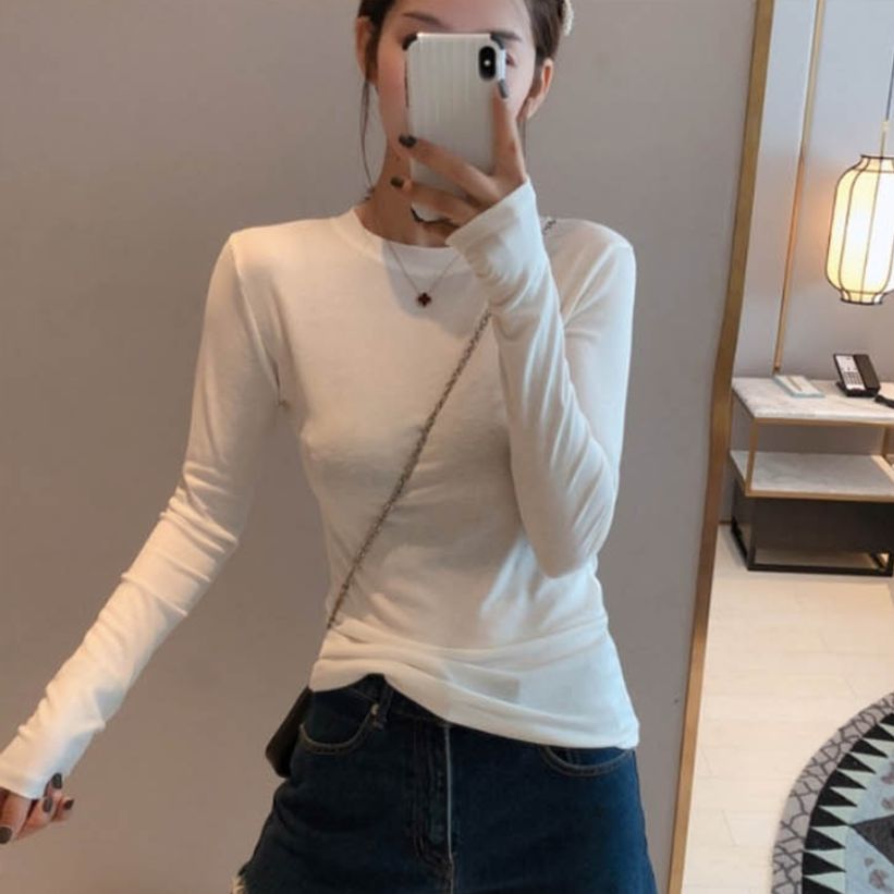 슬림핏 라운드넥 부담 없이 착용하기 좋은 데일리 긴팔티