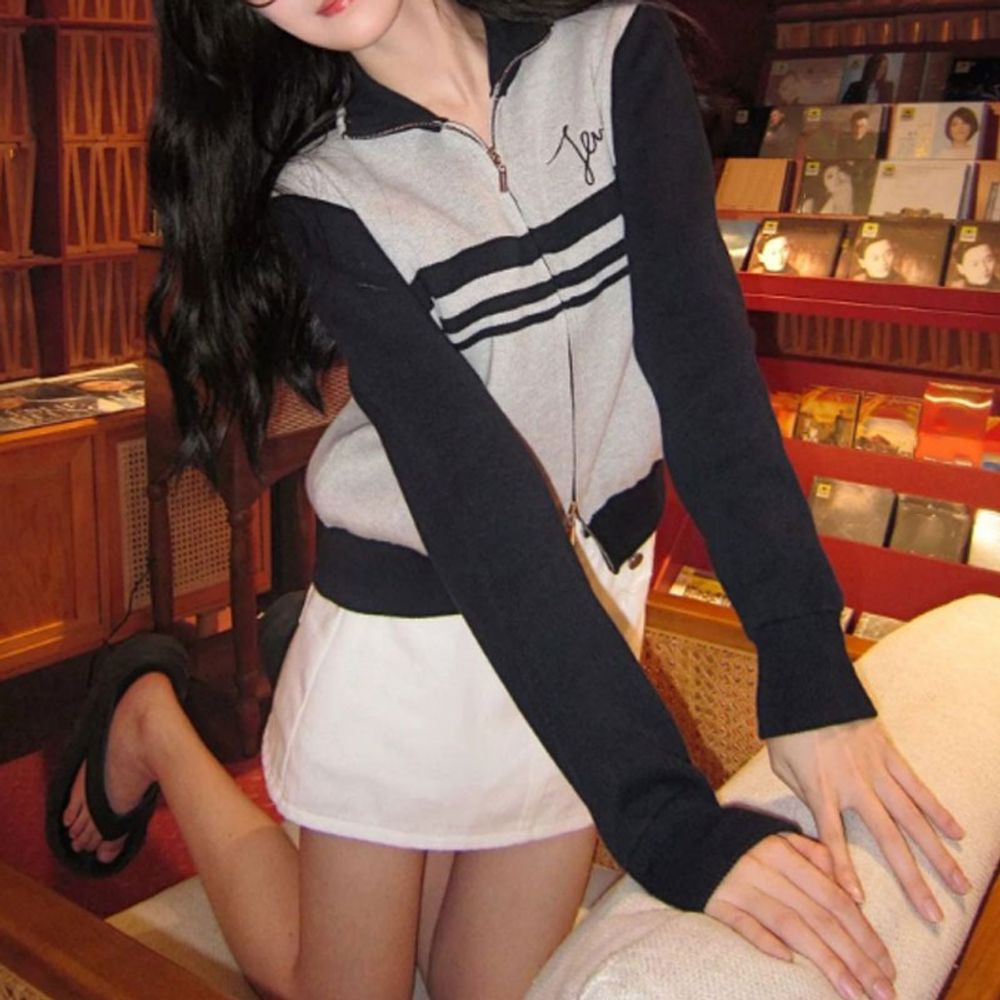 여성 스포티 캐주얼 데일리 배색 집업