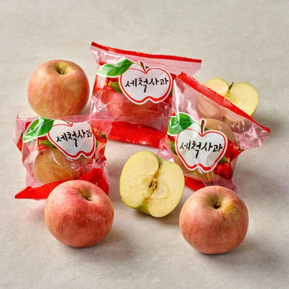 먹기편한 아삭하고 달콤한 세척사과 2kg 중과 8과내외