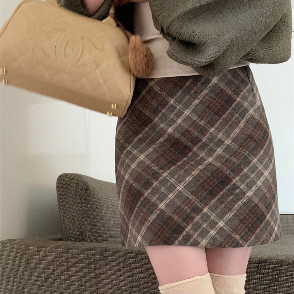클래식 체크 데일리 여친룩 미니스커트 ATZ