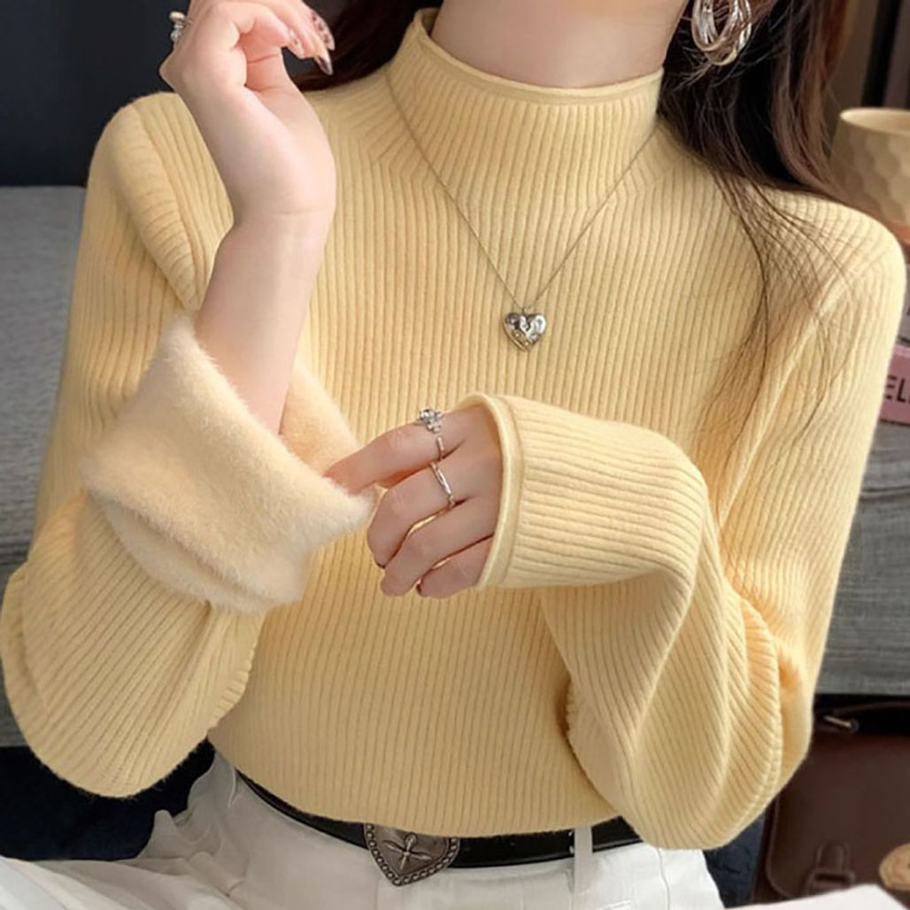 여성스런 출근룩 골지 슬림핏 반폴라 하프넥 기모 티셔츠