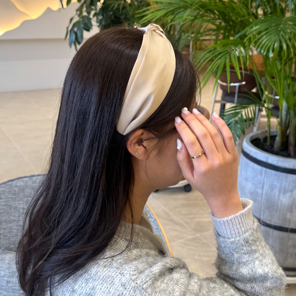 꼬임 와이드 헤어밴드 머리띠 베이지